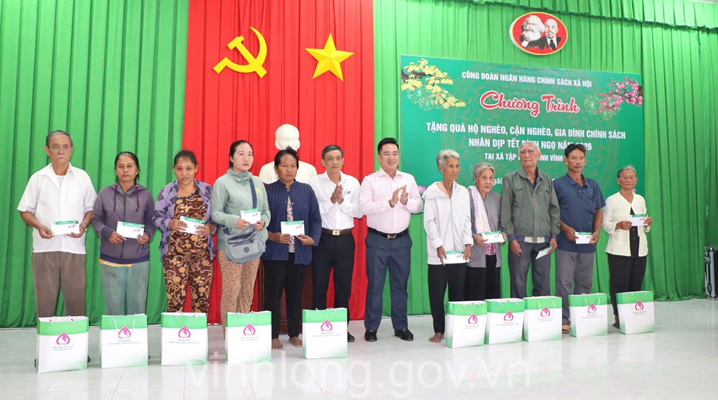 Description: https://tintuc.vinhlong.gov.vn/Portals/1/1.NAM%202026/2026.VAN%20HOA.%20XA%20HOI/0%20HAN_23_1_2026_TAP%20NGAI_2.jpg?ver=vGYdy7ekBAh7Vnb-YYMsvw%3d%3d