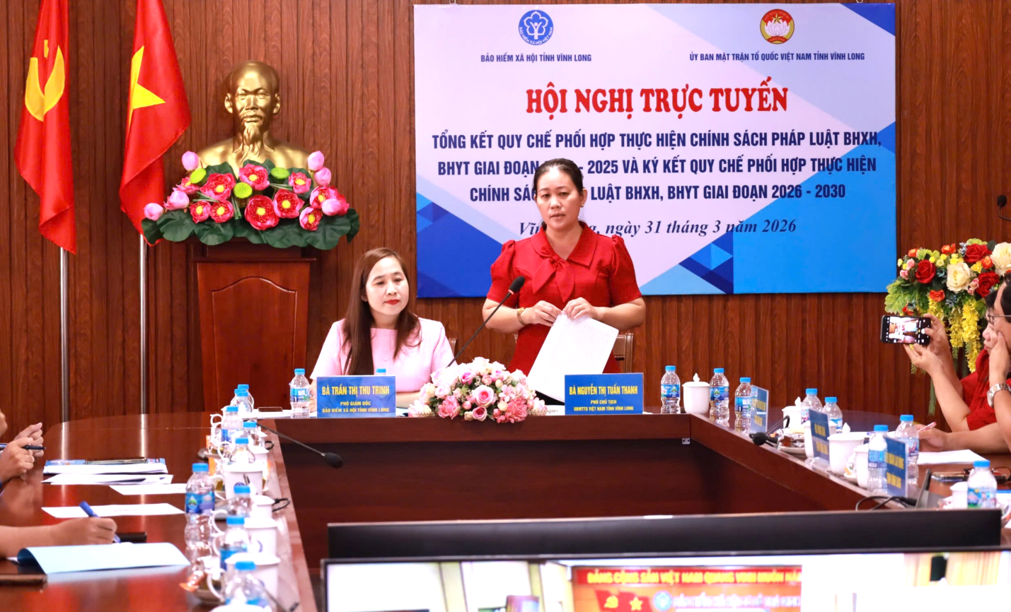 Description: D:\THUY\Lanh dao.PNG